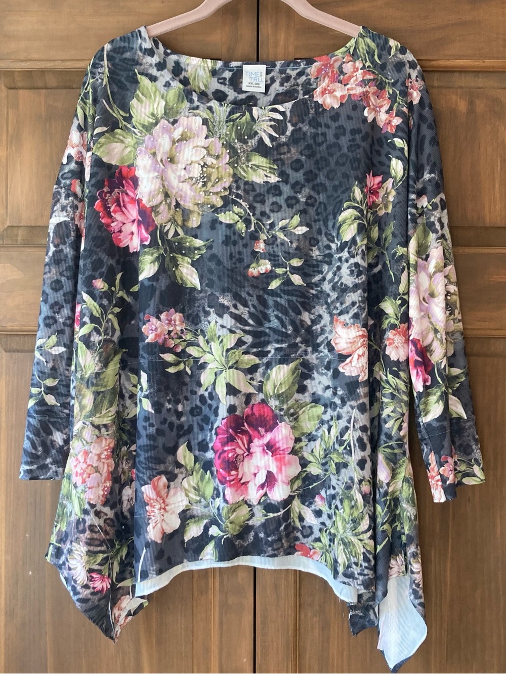 Time & Tru Gray & Floral Ribbed Top XXL (20)